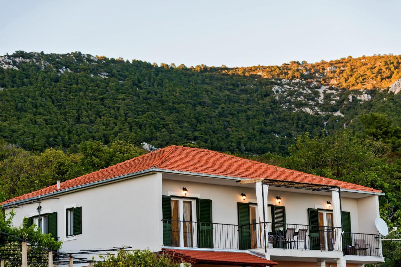 Appartement Casa Katalina à Komiža Extérieur photo