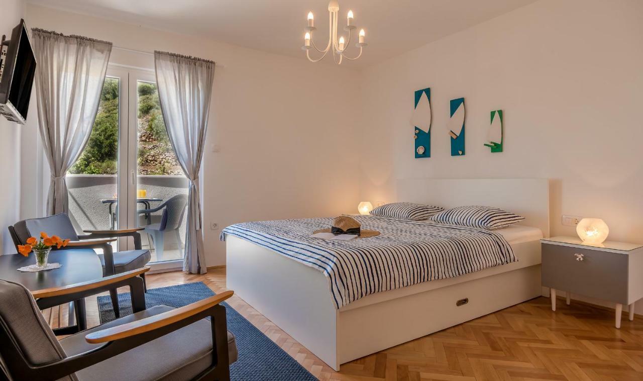 Appartement Casa Katalina à Komiža Extérieur photo