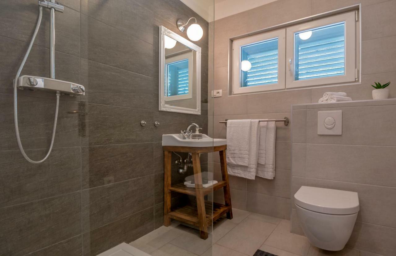 Appartement Casa Katalina à Komiža Extérieur photo
